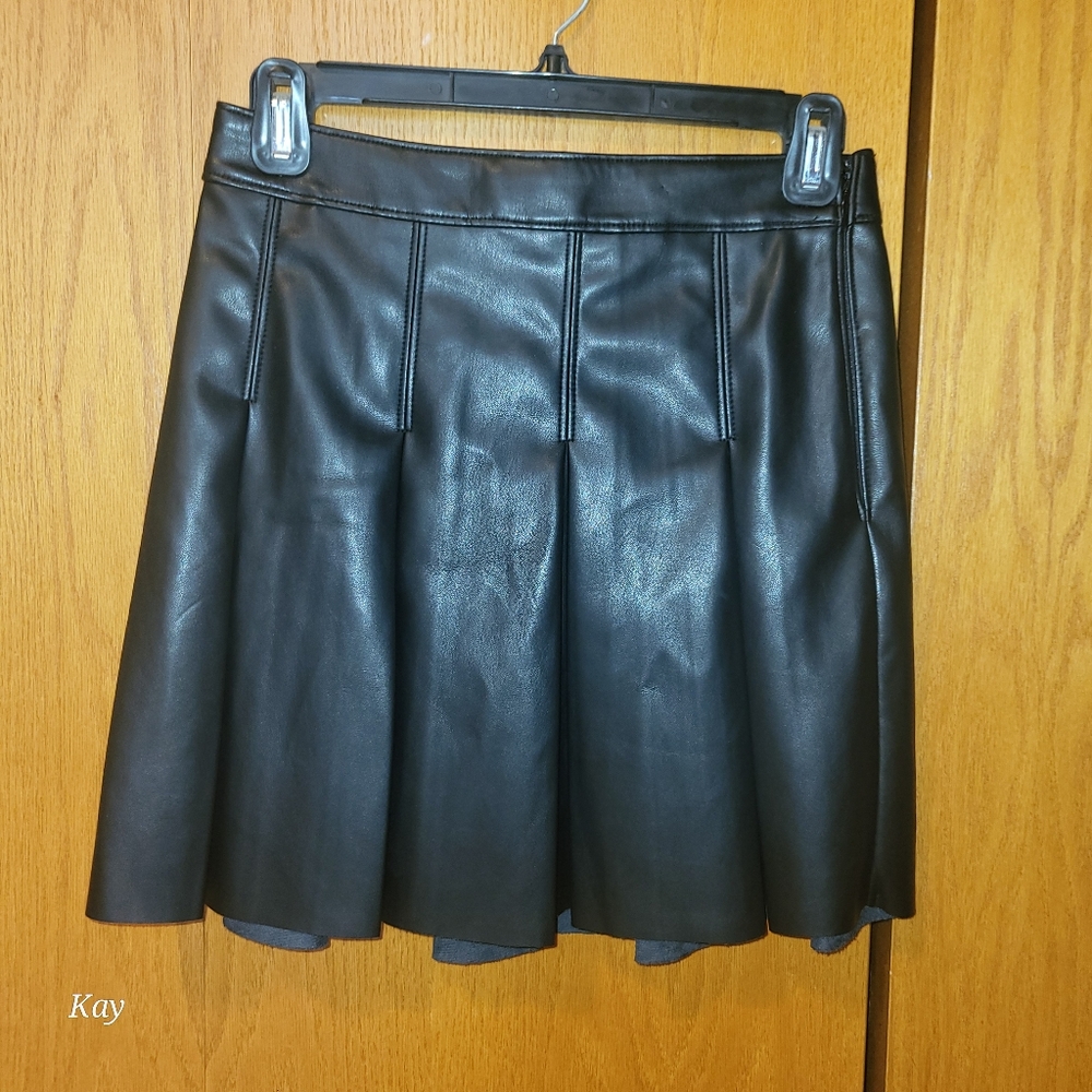 NWOT Black Hollister Mini Skirt